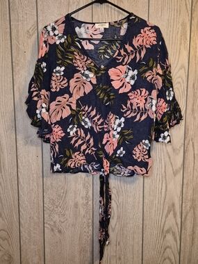 Umgee Navy Floral Tie-Front V-Neck Blouse - Pink & White Floral